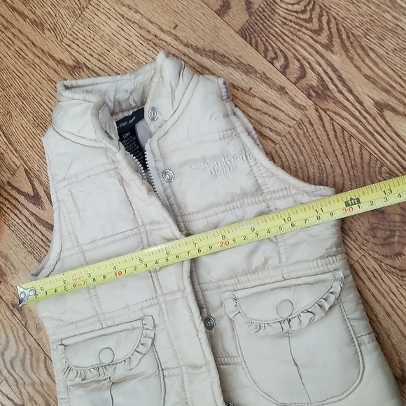 (12M) Calvin Klein Metallic Puffer Vest Ruffle Baby Fashion Cozy Outdoor Quilted - Picture 6 of 7